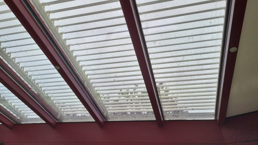 Stores exterieurs (2)